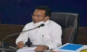 नगर पंचायत नगरी के विभिन्न वार्डों का कलेक्टर ने अलसुबह किया सघन निरीक्षण