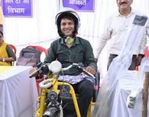 सफलता की कहानी :​सपनों को मिले पहिए: भीमा मारकंडे की 'बैसाखी' से 'आत्मनिर्भरता' तक की प्रेरक यात्रा