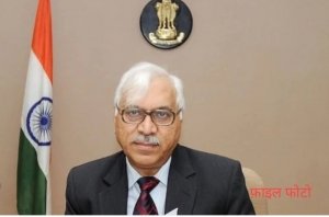 "चुनाव आयोग का पता: वोटर लिस्ट में '00000', लोकतंत्र का मजाक या सिस्टम की मजबूरी?"    "पूर्व चुनाव आयुक्त कुरैशी ने पूछा&mdash;क्या आयोग ऐसे घर में ले जाएगा जिसका पता '00000' है?