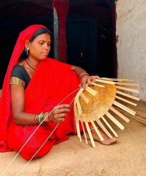     हितग्राही महिलाओं को अब तक 6530.41 करोड़ रूपए की मदद    