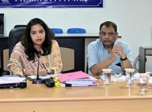 राजस्व वसूली में तेजी लाने आयुक्त सुरुचि सिंह की सख्ती, एजेंसी को समयबद्ध लक्ष्य पूरा करने के निर्देश