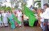 कलेक्टर और जनप्रतिनिधियों ने चार नवीन एम्बुलेंस को हरी झंडी दिखाकर किया रवाना