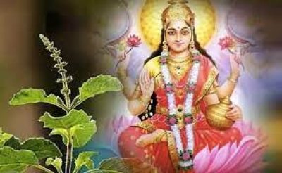 इस दिन से शुरू हो रहा है खरमास महीना, जानिए इस माह में तुलसी की पूजा करने से क्या होगा आपके साथ