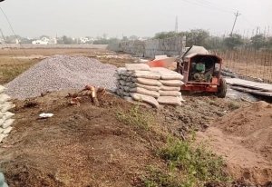 land scam durg : ताराचंद रमेश कुमार जैन कर रहा हमारी पुश्तैनी जमीन पर कब्ज़ा - पीडि़त किसान