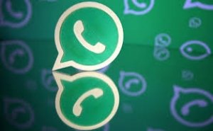 प्राइवेसी विवाद के बीच आई WhatsApp की सफाई  "दोस्तों और परिवार के साथ की गई चैट सेफ"