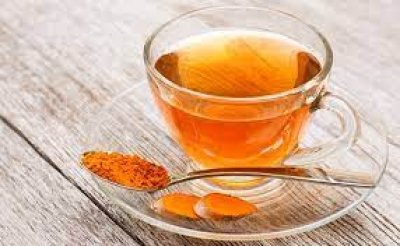 1 गिलास पानी में हल्दी मिलाकर पी लेंगे तो 5 परेशानियों से मिल जाएगी मुक्ति