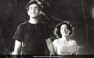 रुस में हिट, बनाया इतिहास लेकिन राज कपूर के 'आवारा' को डायरेक्ट करने के लिए राजी नहीं थे पिता पृथ्वीराज कपूर, फिर यूं बनी बात...