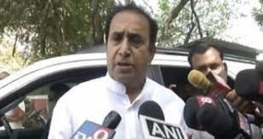 ''सीबीआई जांच को रोकें'' : महाराष्&zwj;ट्र सरकार, अनिल देशमुख ने सुप्रीम कोर्ट में लगाई गुहार