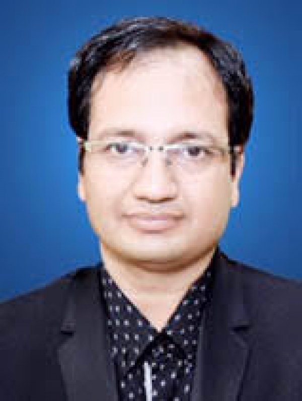 शहरी एवं ग्रामीण क्षेत्रों में पर्याप्त मात्रा में पेयजल की उपलब्धता सुनिश्चित करें - कलेक्टर