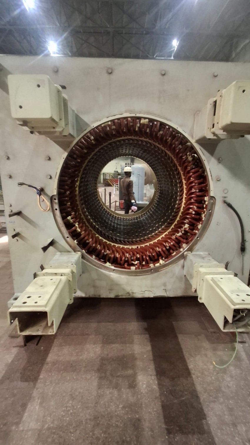 भिलाई इस्पात संयंत्र में पहली बार ड्राई आइस ब्लास्टिंग से डीप क्लीनिंग, 8.4 मेगावाट मोटर की दक्षता बढ़ाने की नई पहल