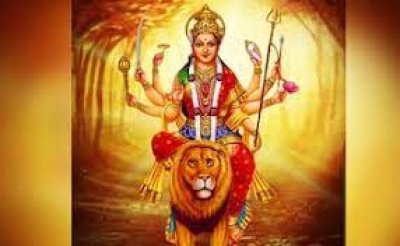 गुप्त नवरात्रि में दुर्गा चालीसा का पाठ करना माना जाता है बेहद शुभ, माता का मिलता है आशीर्वाद
