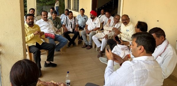 दुर्ग नगर निगम के खिलाफ कांग्रेस का बिगुल :18 मई को निगम घेराव की तैयारी तेज, राजीव भवन की बैठक में भ्रष्टाचार और भेदभाव के मुद्दों पर गरजी कांग्रेस