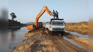 अवैध रेत परिवहन पर प्रशासन की लगातार कार्यवाही जारी