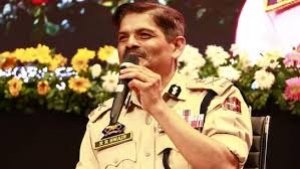 जम्मू कश्मीर के DGP की किस बात से गुस्से में हैं महबूबा मुफ्ती, निशाने पर क्यों हैं नेता