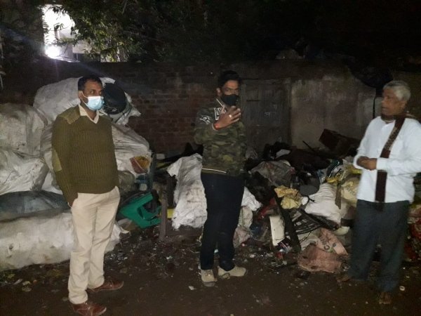 मुंगेली कबाड़ी कारोबारियों मैं दहशत एक कबाड़ी कारोबारी सहित कार्यवाही ।