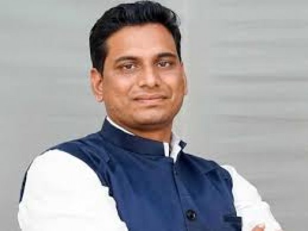 आखिर गृह मंत्री को यादव समाज से क्या नफरत है- विधायक देवेन्द्र यादव