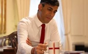 'ग्रेजुएट रूट' क्यों बनाए रखना चाहते हैं ब्रिटेन में पढ़ रहे हैं भारतीय छात्र, पीएम ऋषि सुनक को लिखा पत्र