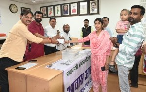 प्रधानमंत्री आवास योजना की लाटरी में 07 हितग्राहियों को मिला आवास