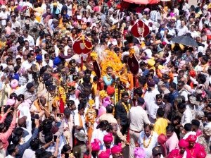 माता मावली विदाई के साथ 75 दिन के महापर्व बस्तर दशहरा का हुआ गरिमामय समापन