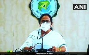शपथ लेते ही ममता बनर्जी ने बंगाल में कोविड पर कंट्रोल के लिए लगाई पाबंदियां, पढ़ें अहम बातें