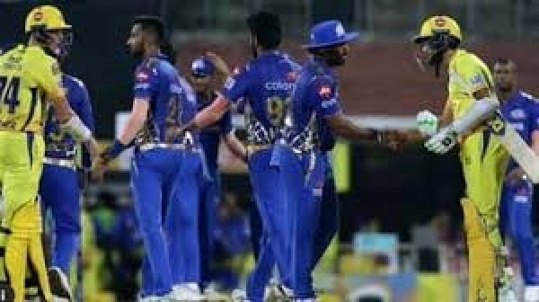आकाश चोपड़ा ने चुनी IPL की टॉप 4 टीमें, तीन 'चैम्पियन' टीमों को रखा बाहर
