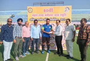 80वीं महंत राजा सर्वेश्वर दास अखिल भारतीय हॉकी प्रतियोगिता 2024: ईस्टर्न रेल्वे कोलकता की संघर्षपूर्ण जीत ,रेल्वे कोच फैक्ट्री ने सेंटर रेल्वे मुम्बई को हराया