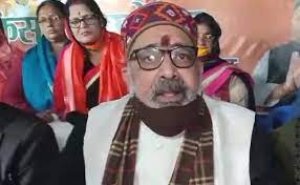 'दीदी आज चंडी पाठ कर रही हैं, चुनाव जो ना कराए', गिरिराज सिंह का ममता बनर्जी पर तंज