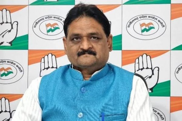 ई-20 पेट्रोल की अनिवार्यता जनता को परेशान कर रही : कांग्रेस