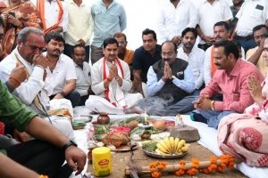 उप मुख्यमंत्री ने मुक्तिधाम के लिए ?50 लाख और सामुदायिक भवन के लिए 1 करोड़ की घोषणा की
