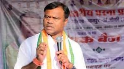 सरकार, मिलर के सांठगांठ के चलते गरीबों को देने गोदामों में चावल नही - दीपक बैज