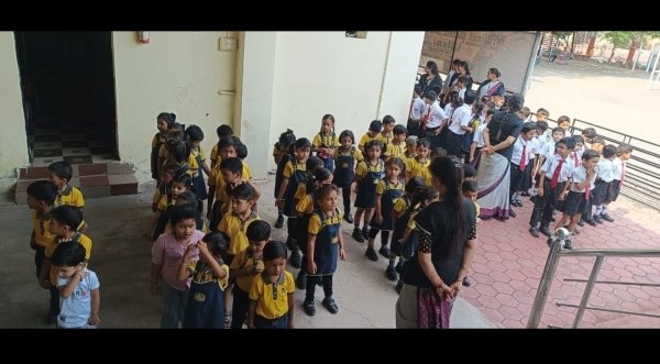 ब्रिलियंट पब्लिक स्कूल, बनारी में शाला प्रवेशोत्सव हर्षोल्लास के साथ संपन्न