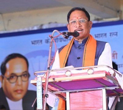 समरसता भोज में सीएम साय ने दिया समानता का संदेश, कहा&mdash;संविधान ही लोकतंत्र की आत्मा